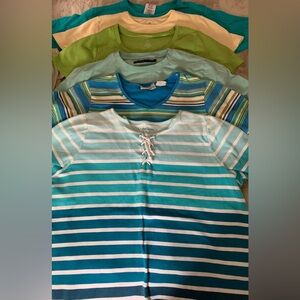 6 women’s T-shirts